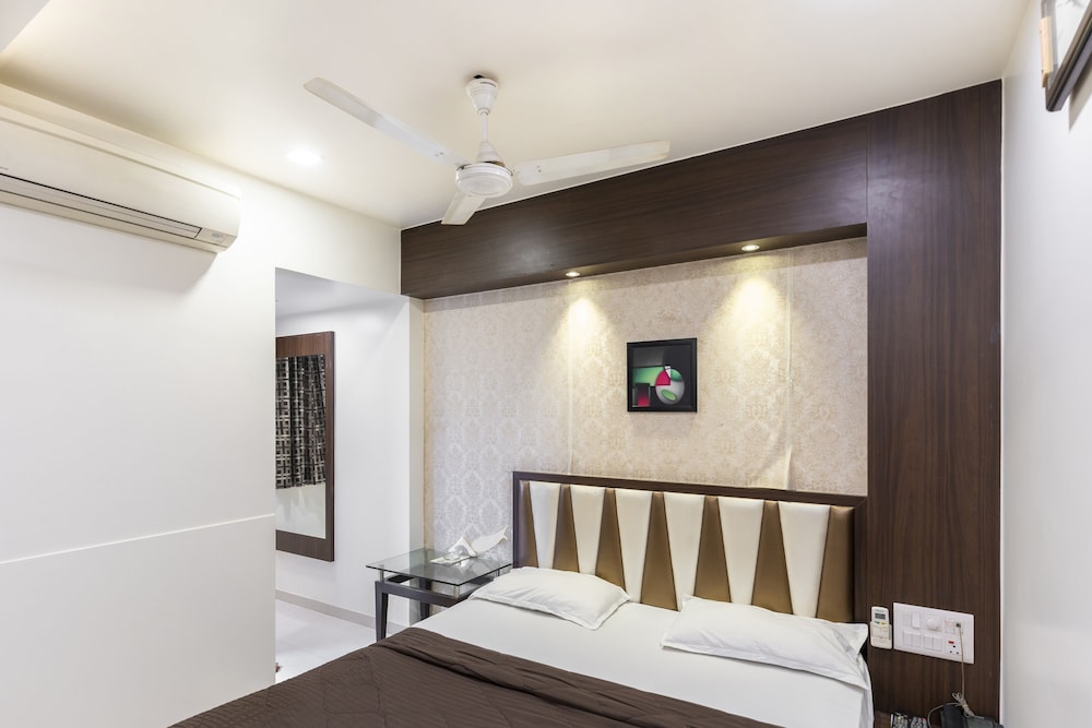 Hotel Ashish 23/39