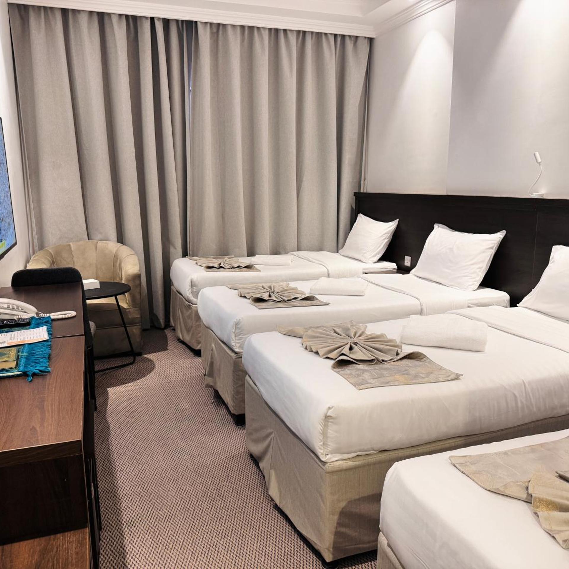 Cent Al Azizia Hotel Makkah 29/59