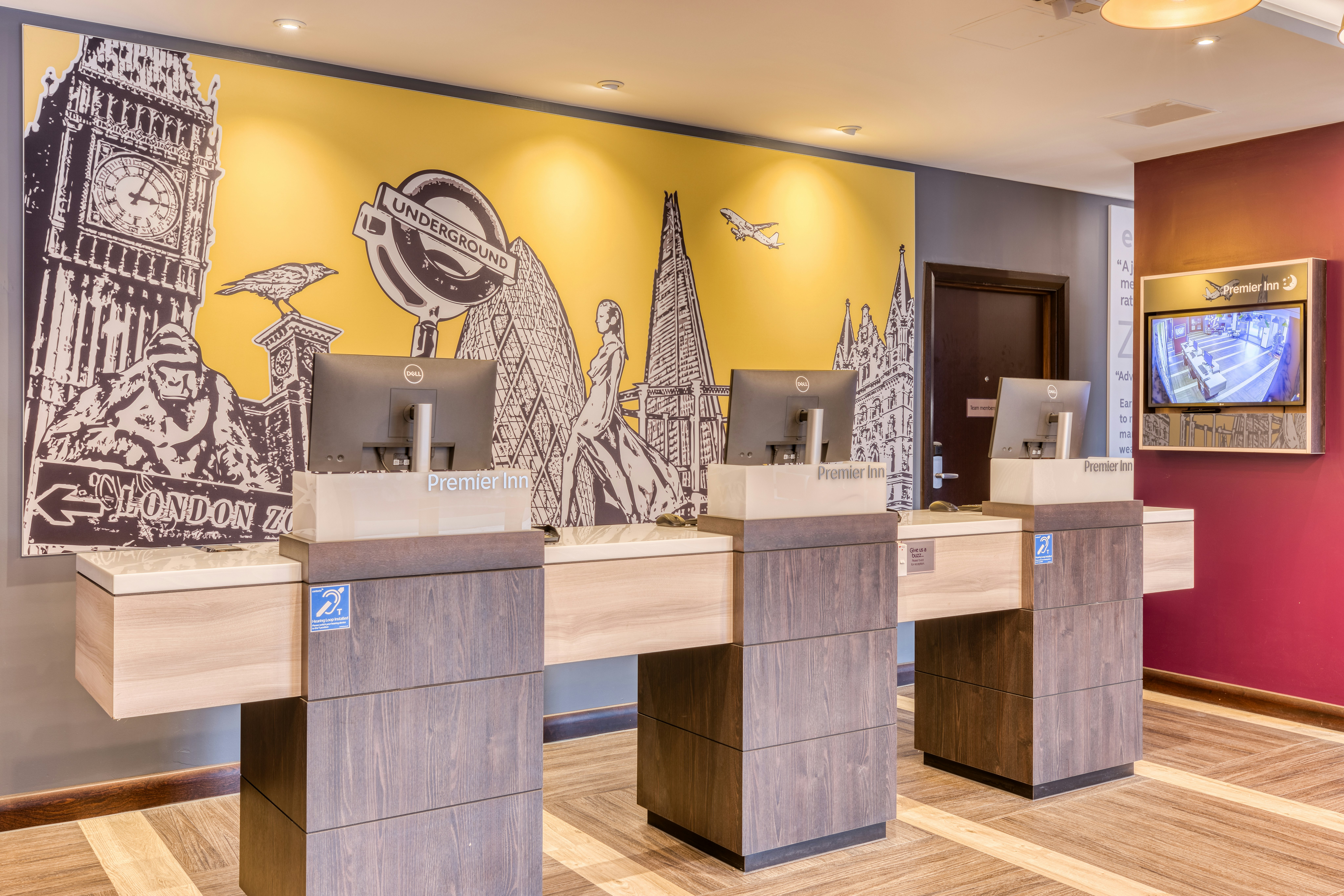 Lobby at Premier Inn London Hammersmith (Talgarth Road), LONDON