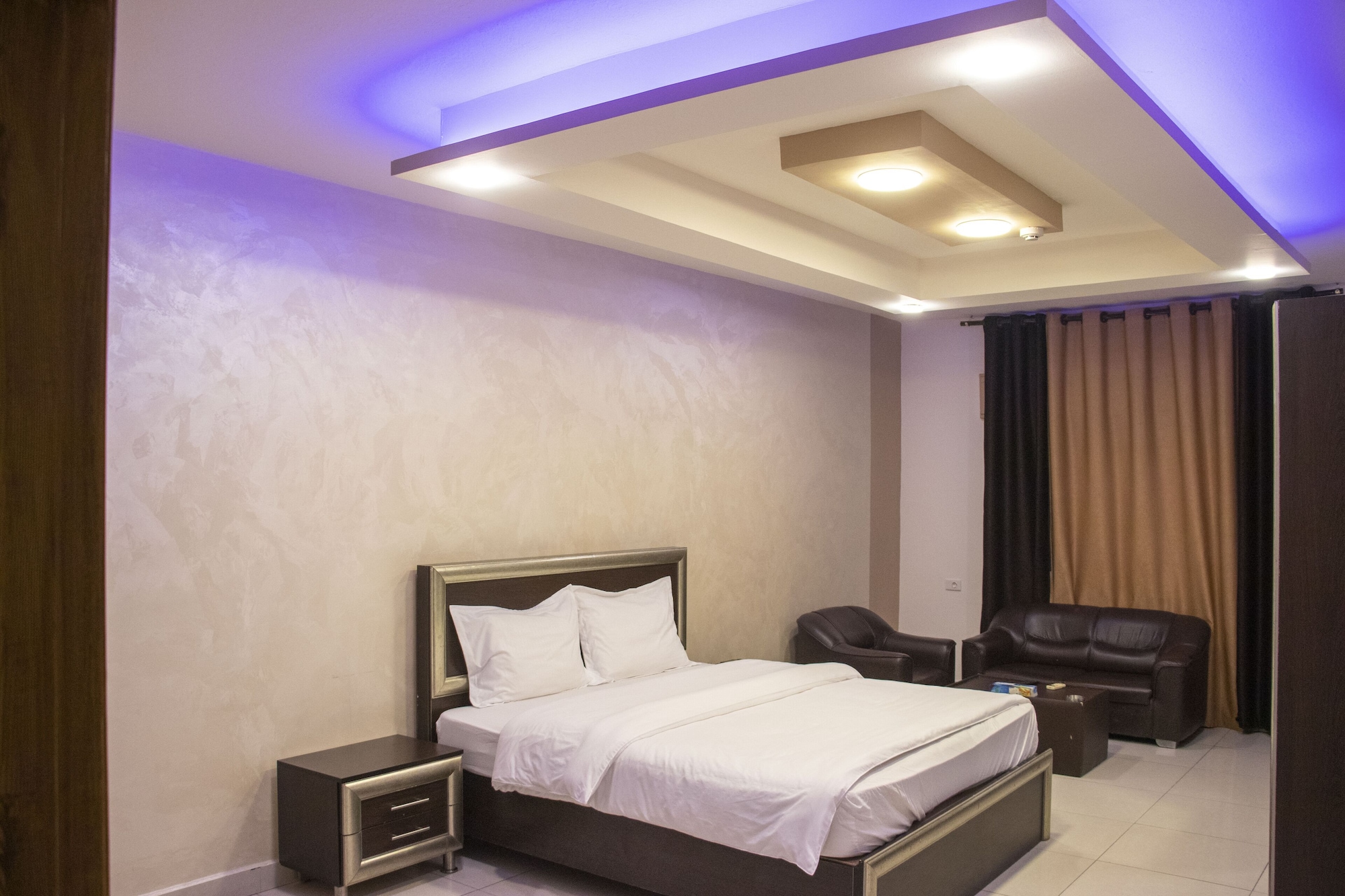 Room, King Bed