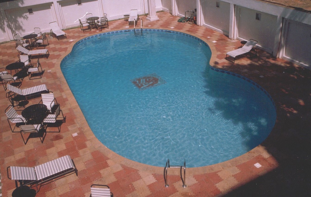HOTEL SATYA ASHOKA 26/38