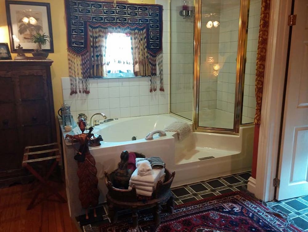 Oasis Bed and Breakfast 37/37