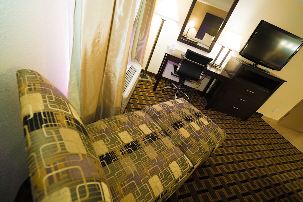 Quality Inn Pasadena - Houston East 43/63