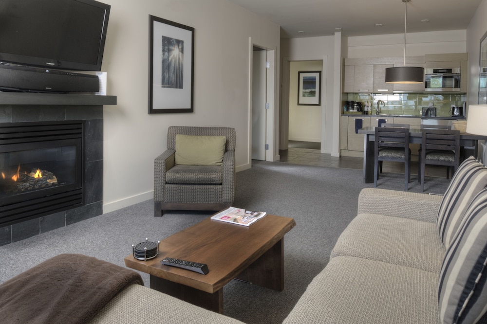 Black Rock Ocean Front Resort 50/69