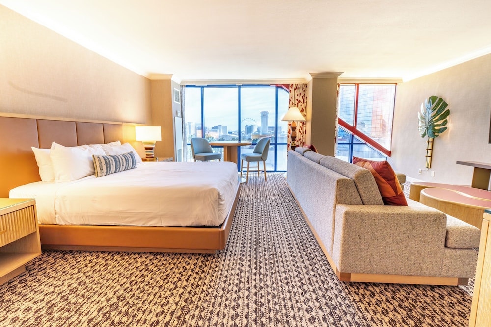 Rio Hotel & Casino, a Destination by Hyatt Hotel 23/73