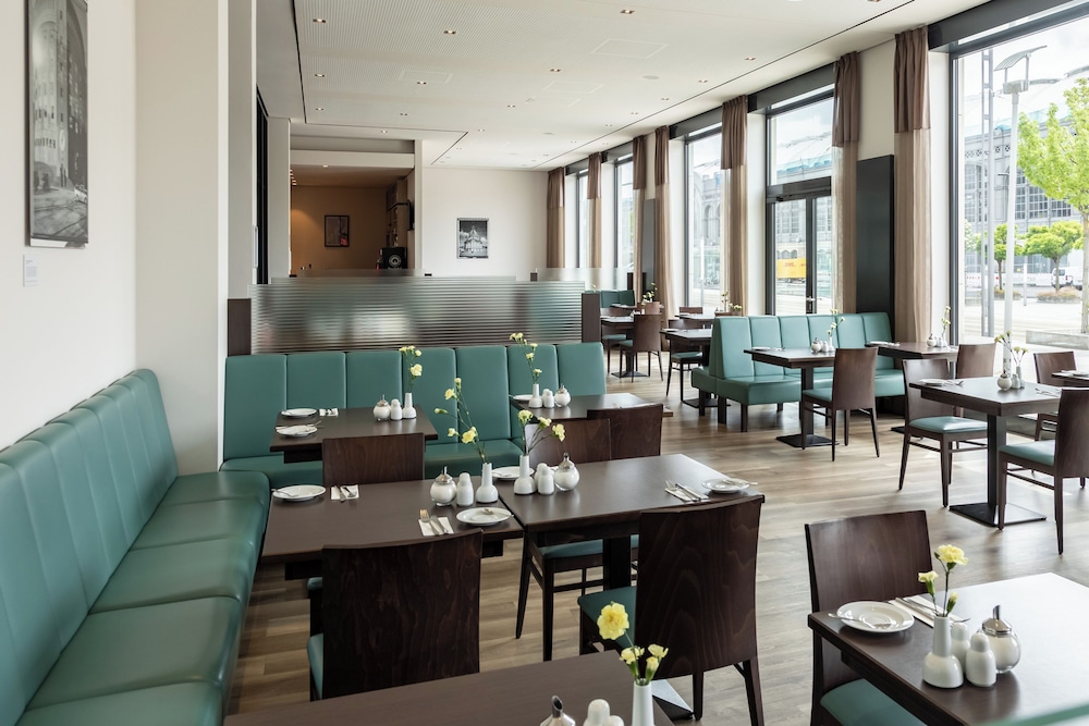 Intercityhotel Dresden 45/59