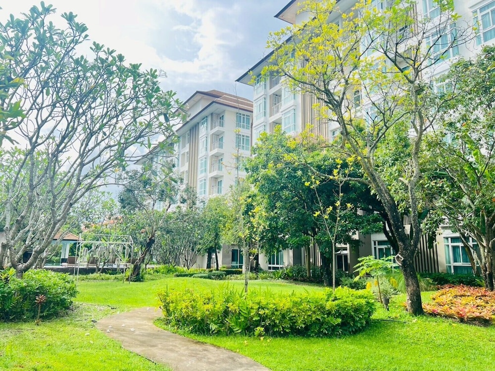 Harmony Resort Hotel 47/50