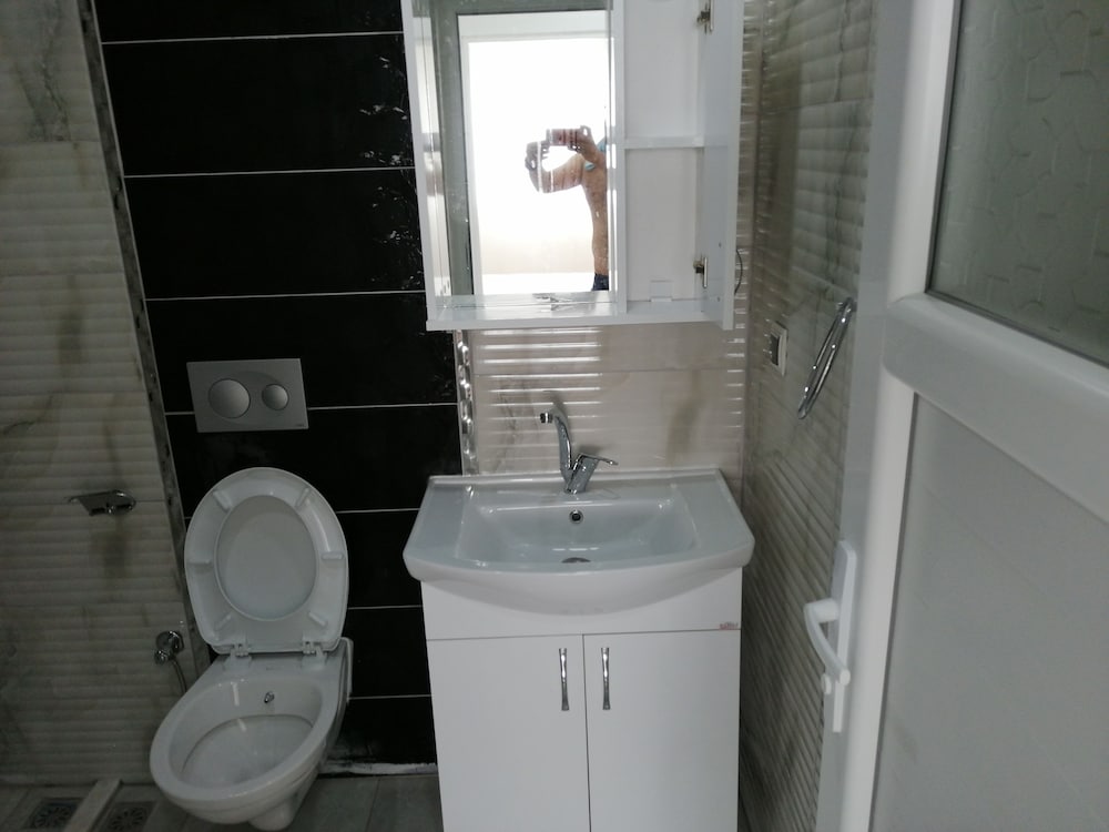 Dost Hotel 21/22