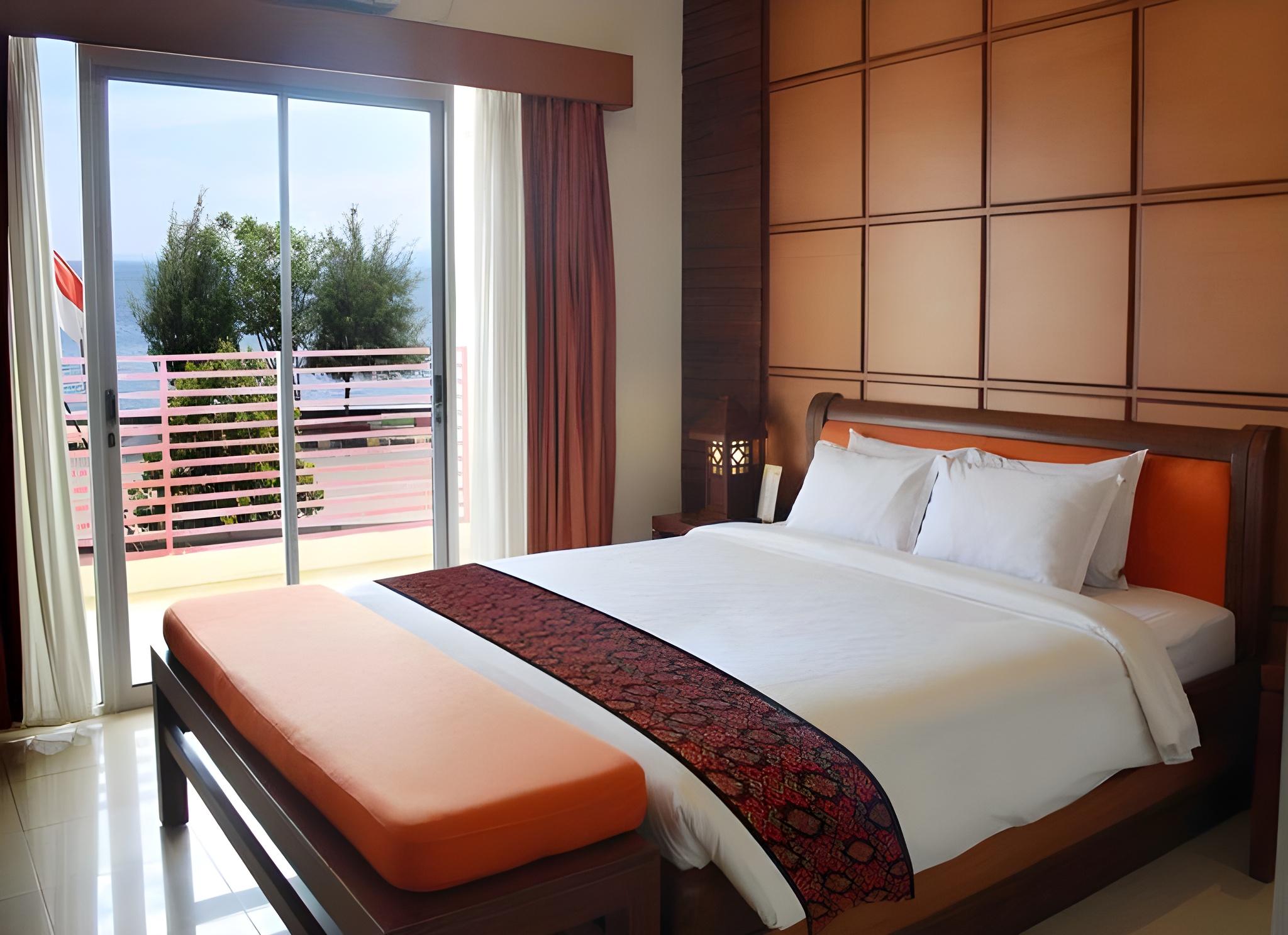 Sutan Raja Hotel Kolaka 13/35