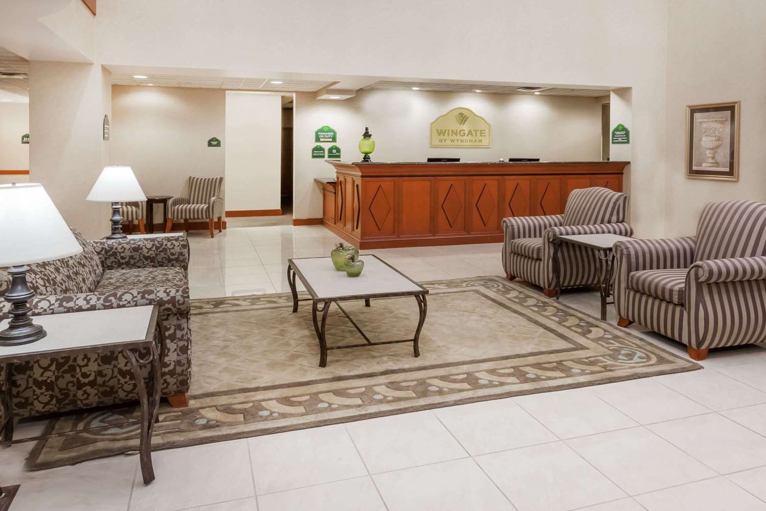 Wingate by Wyndham Peoria 16/28