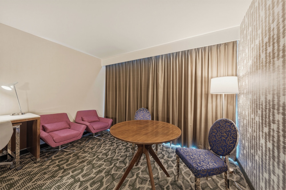 DoubleTree Houston Brookhollow 29/49