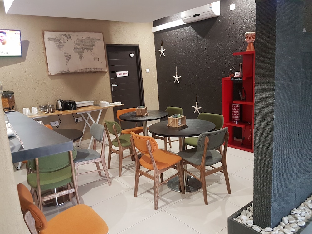 La-Signature Guest House 18/23