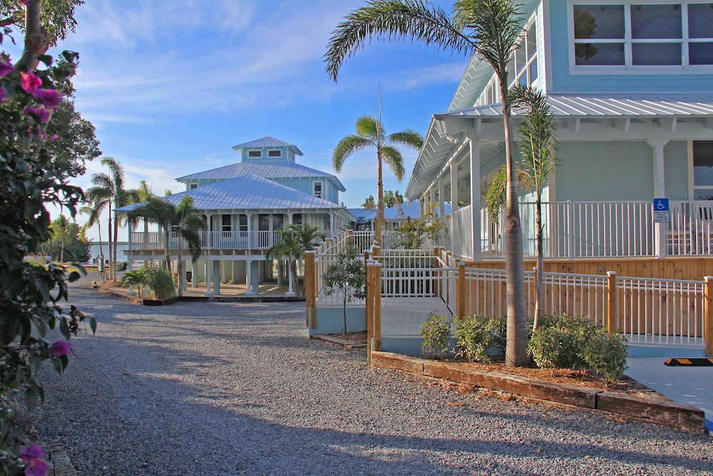 Dolphin Point Villas 42/50