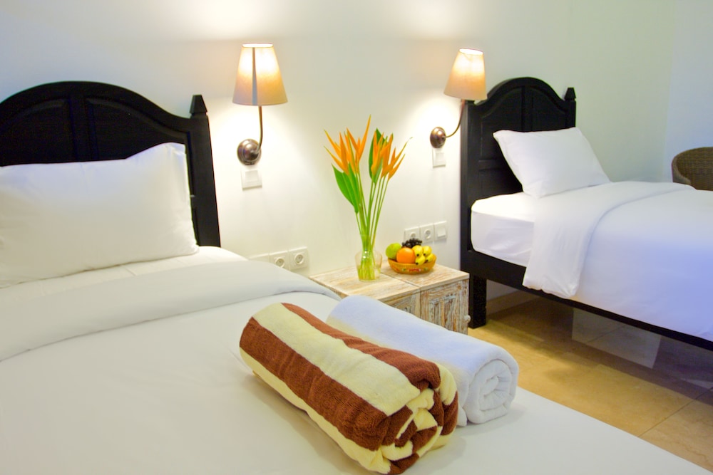 Ok Divers Resort & Spa 11/76