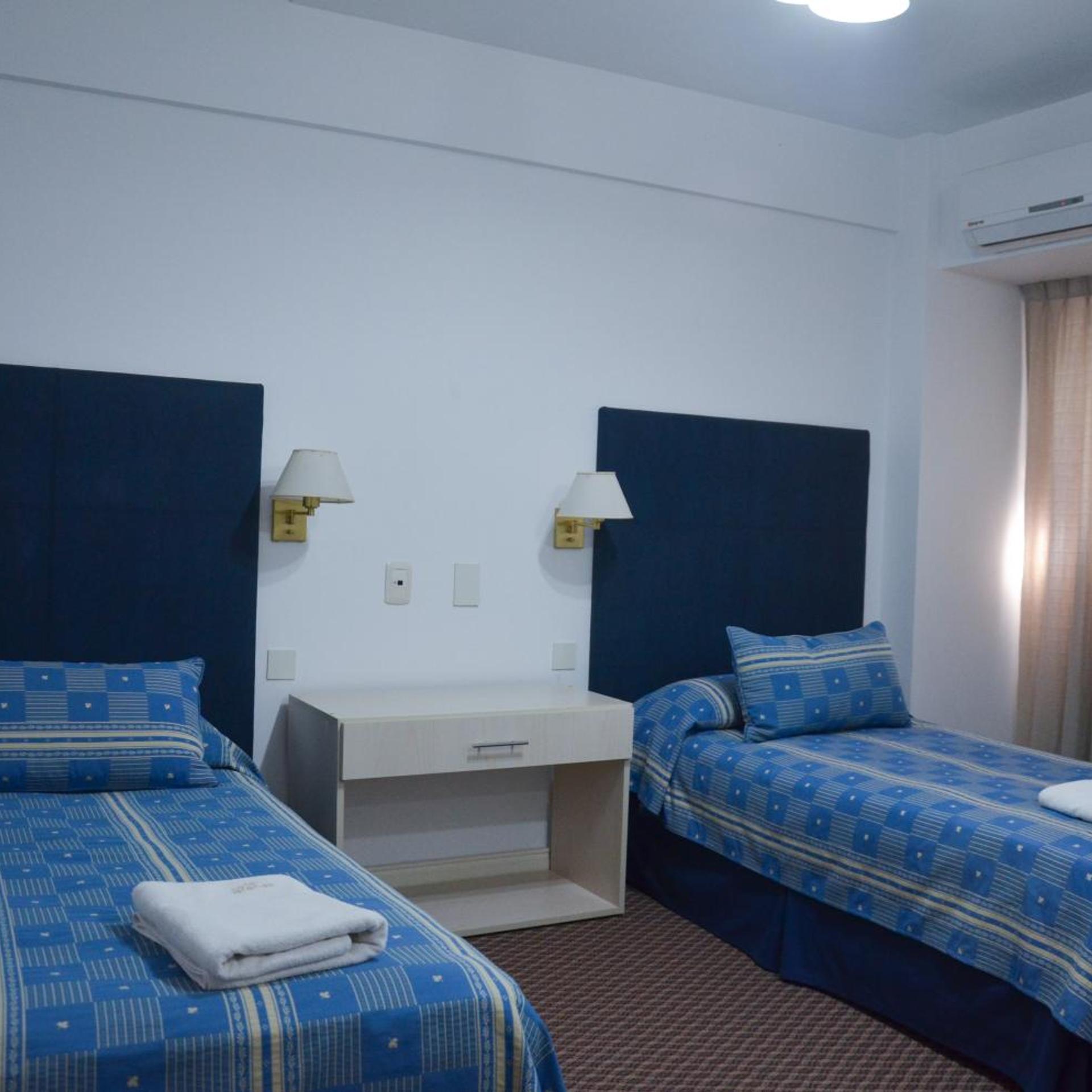 Hotel Arenas 8/50