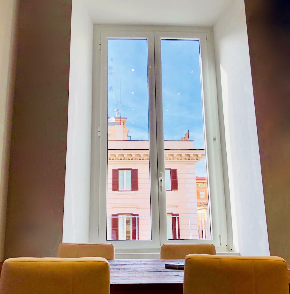 Audrey's Roman Holidays Suites&Rooms 39/54