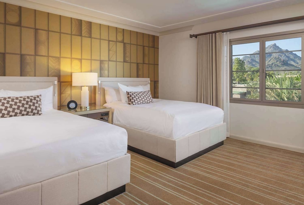 OCATILLA, 2 QUEEN BEDS, ACCESSIBLE