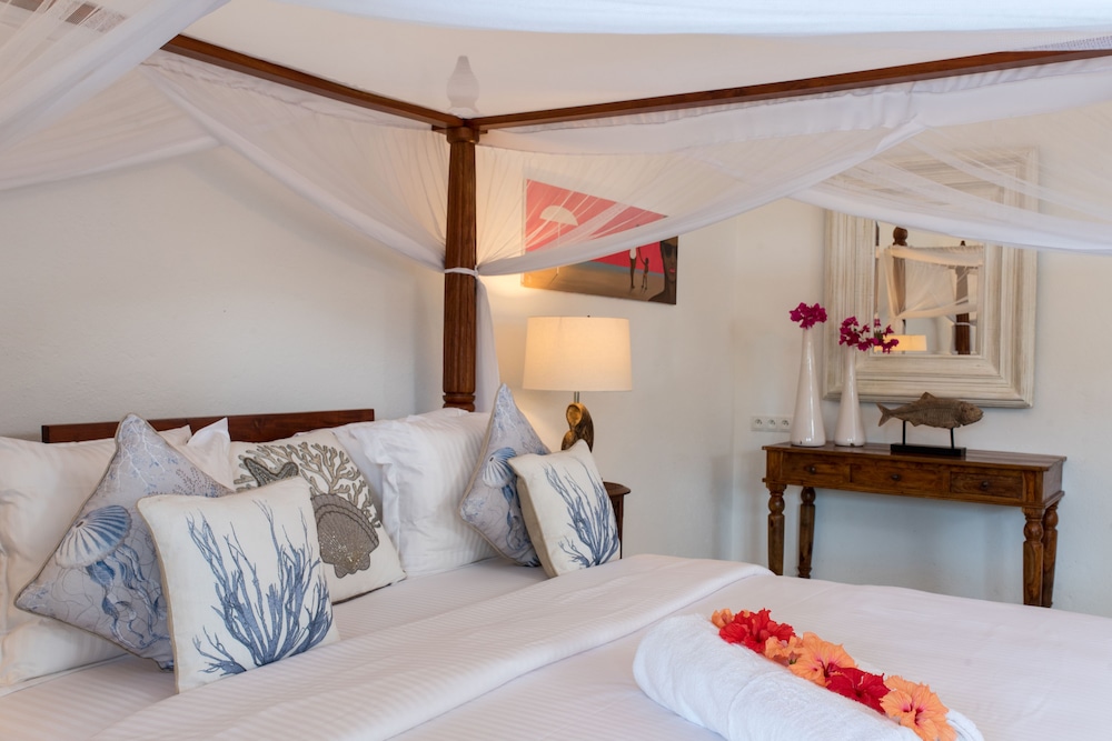 LUXURY, VILLA, KING BED, OCEAN VIEW