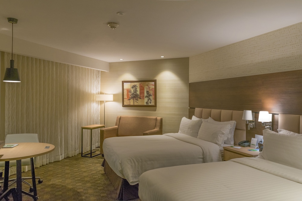 HOLIDAY INN GUATEMALA 34/78