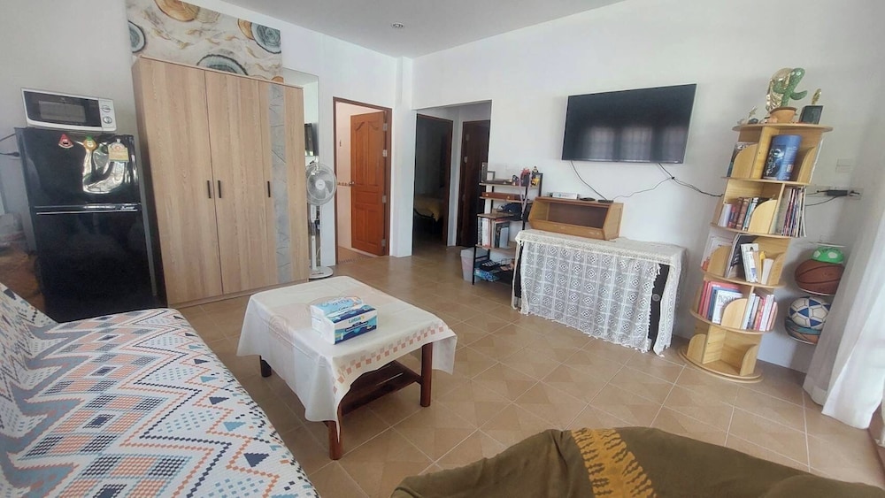 Krisada Beach Resort 38/56