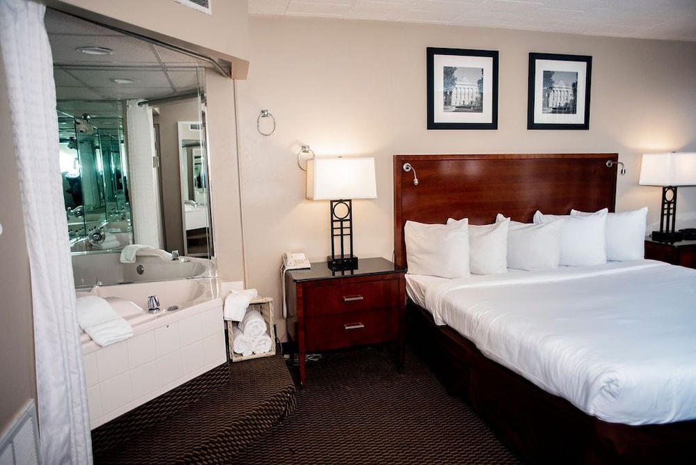 Altoona Grand Hotel 15/49