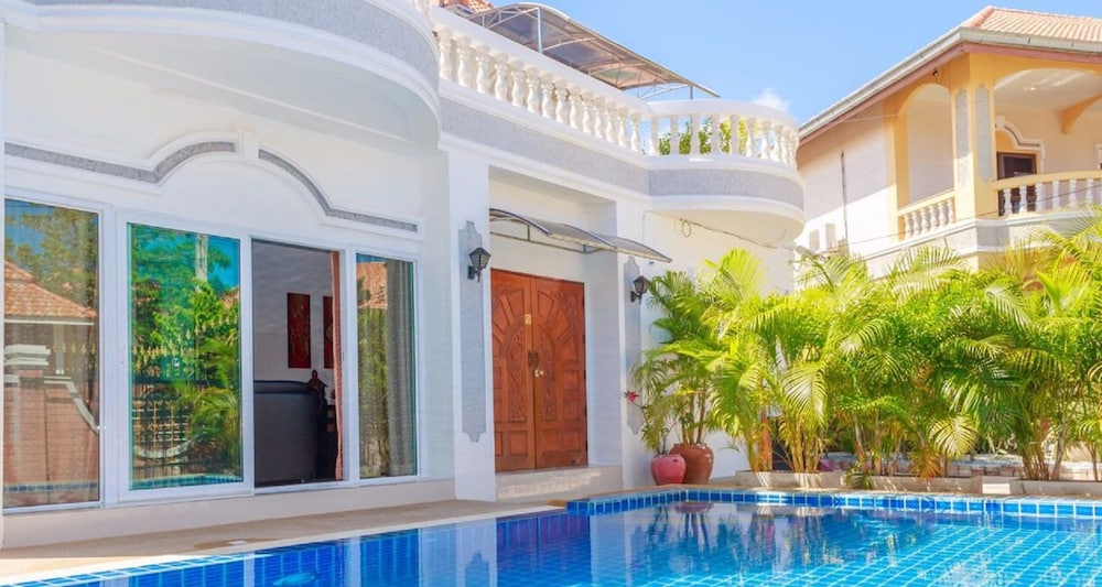 Ratana Villa Pattaya Holiday House Walking Street 6/50