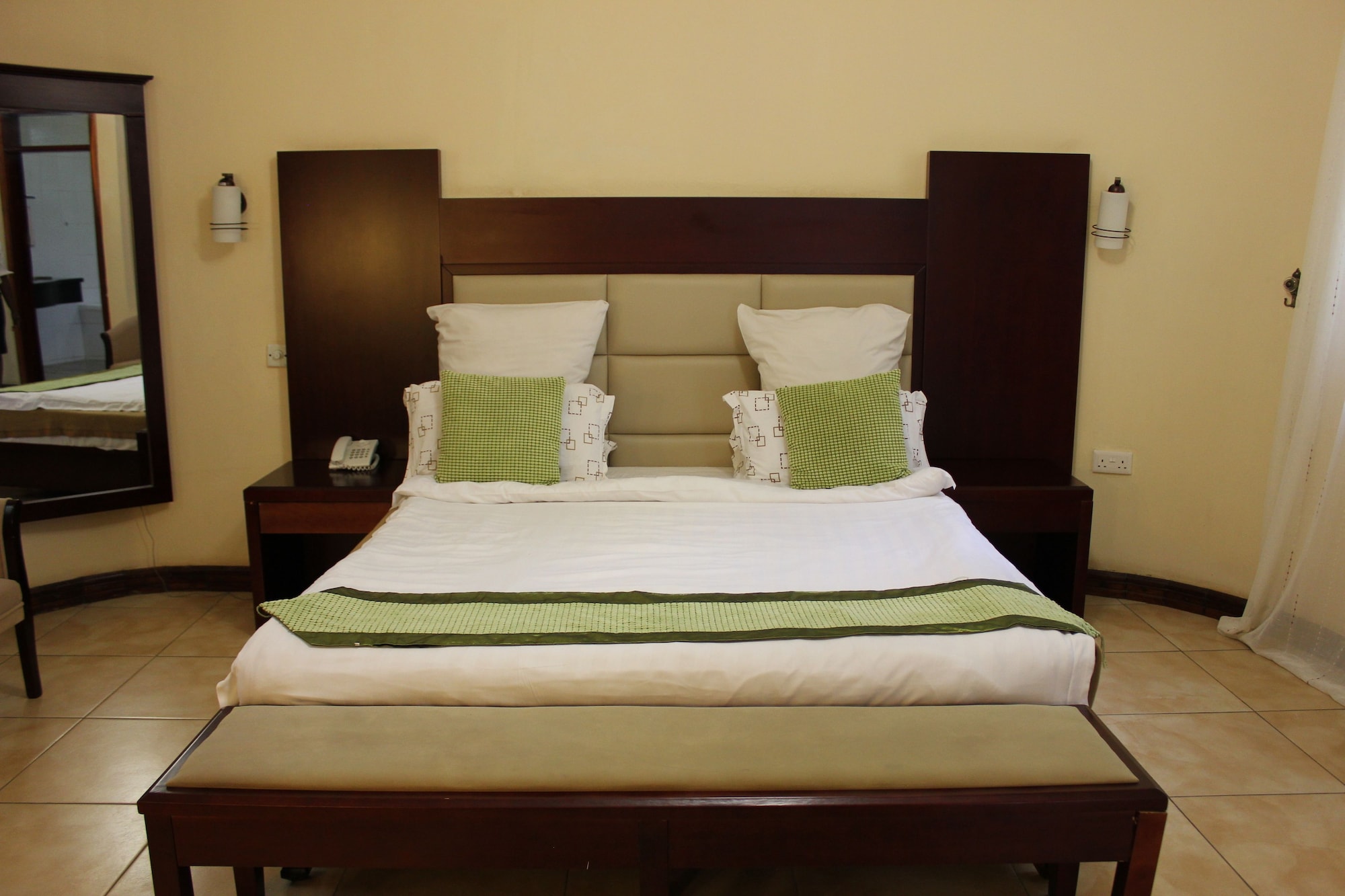 STANDARD, DOUBLE BED