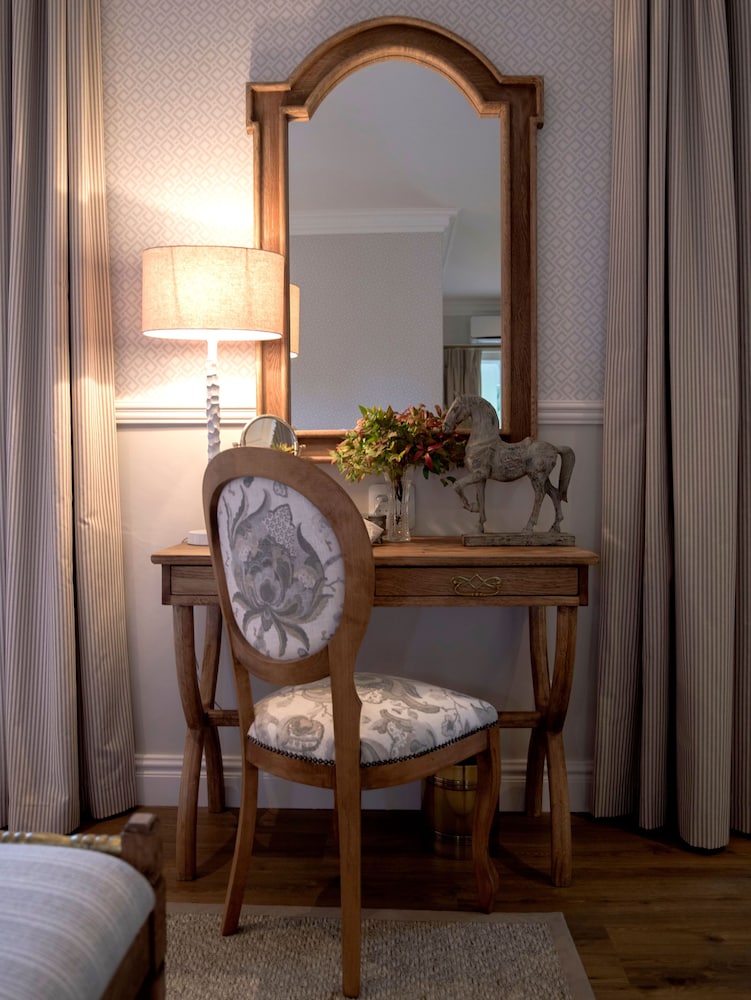 Hartford House 29/50