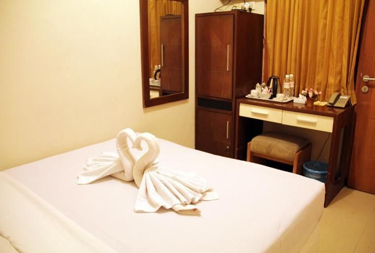 Hotel Wisata Baru 5/11