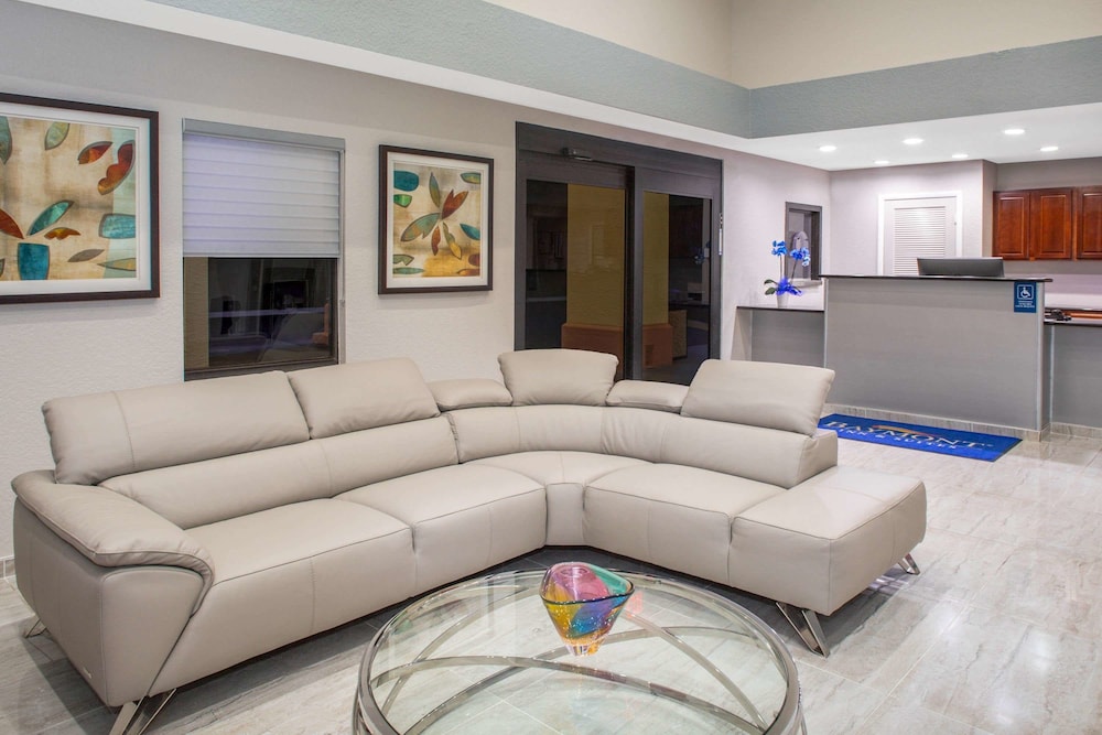 Baymont By Wyndham Punta Gorda/Port Charlotte 37/50