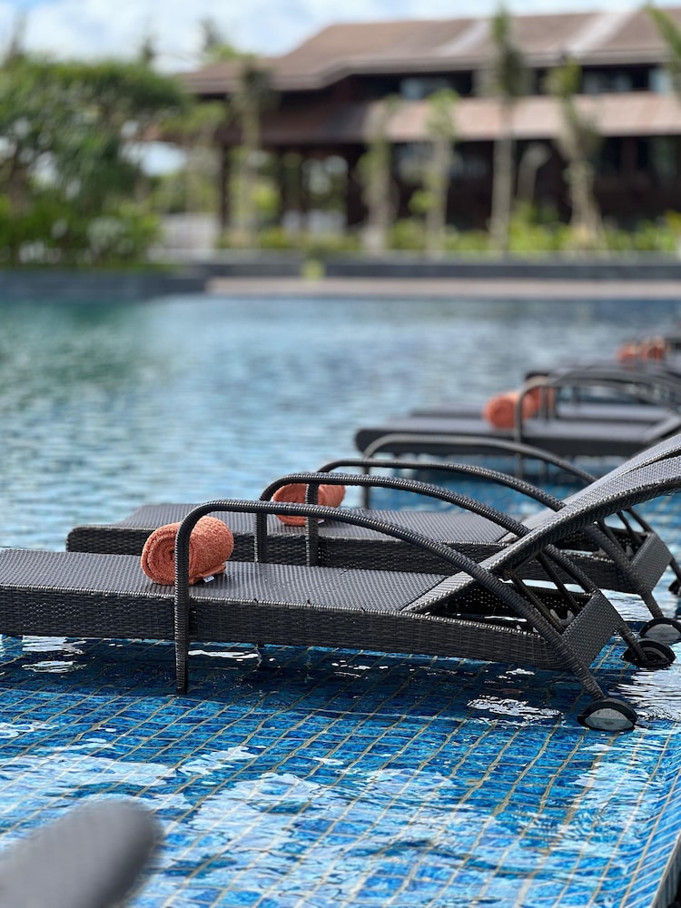 The Meru Sanur 43/49