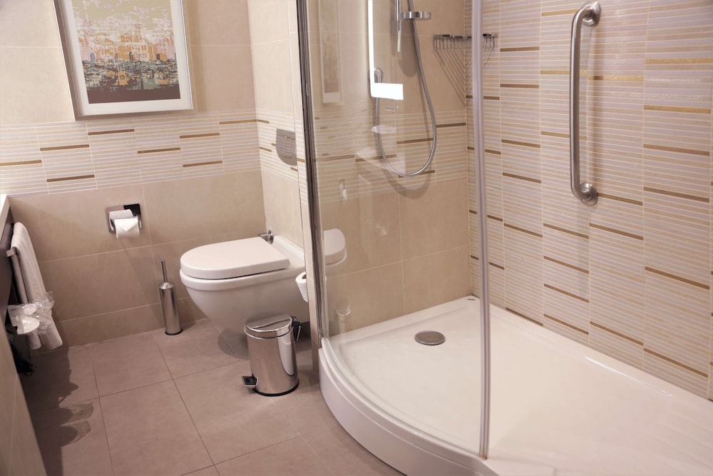 Doubletree By Hilton Istanbul Umraniye 10/63