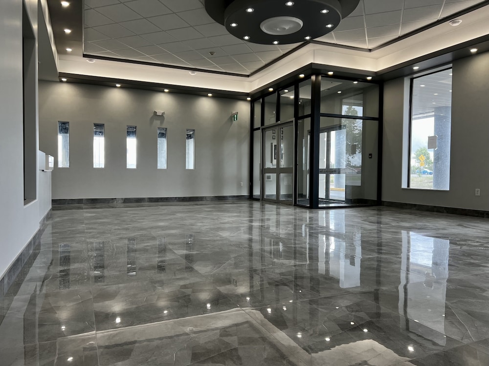 Travelodge by Wyndham Regina 63/65
