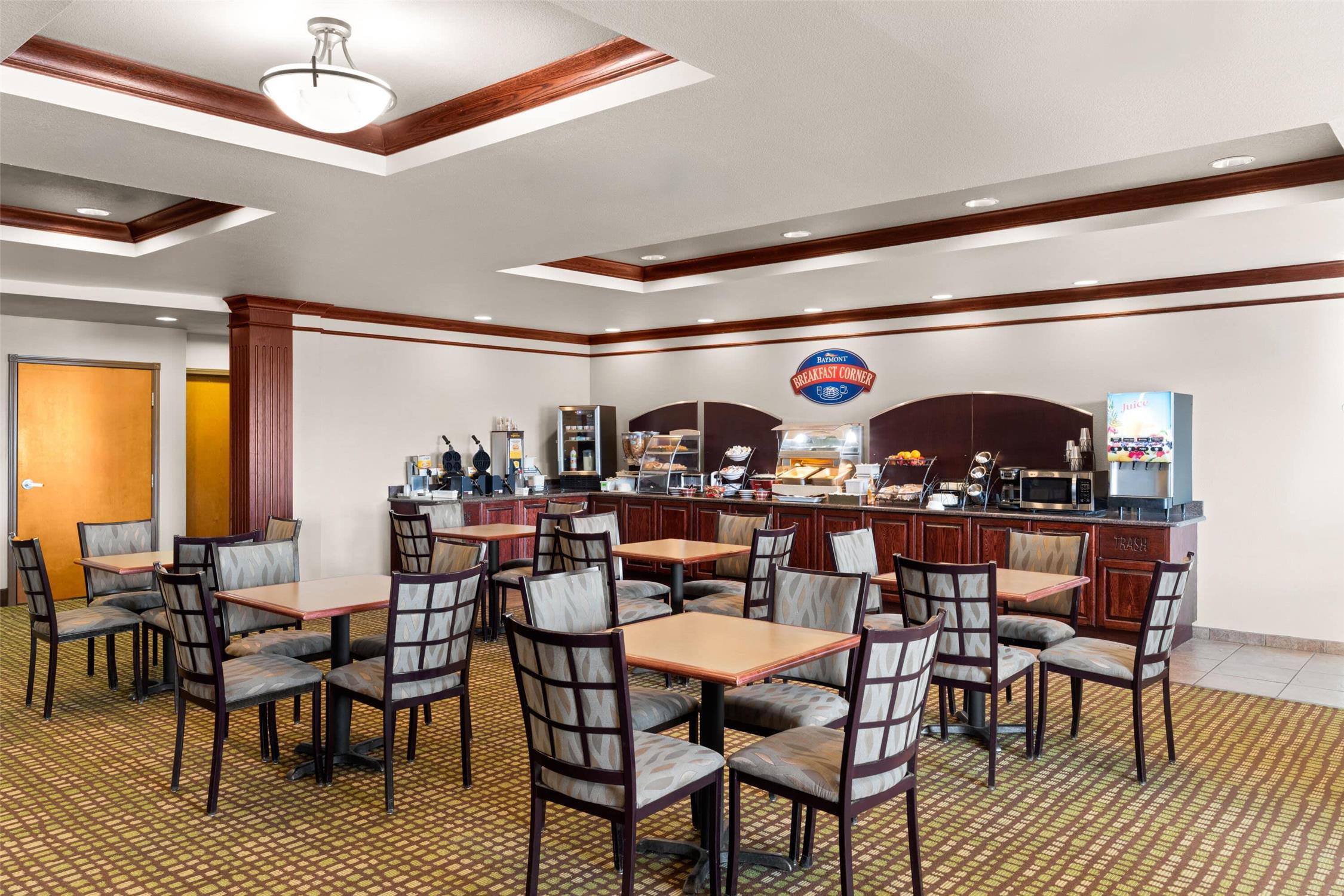 Baymont Inn & Suites By Wyndham Sturgis 27/35