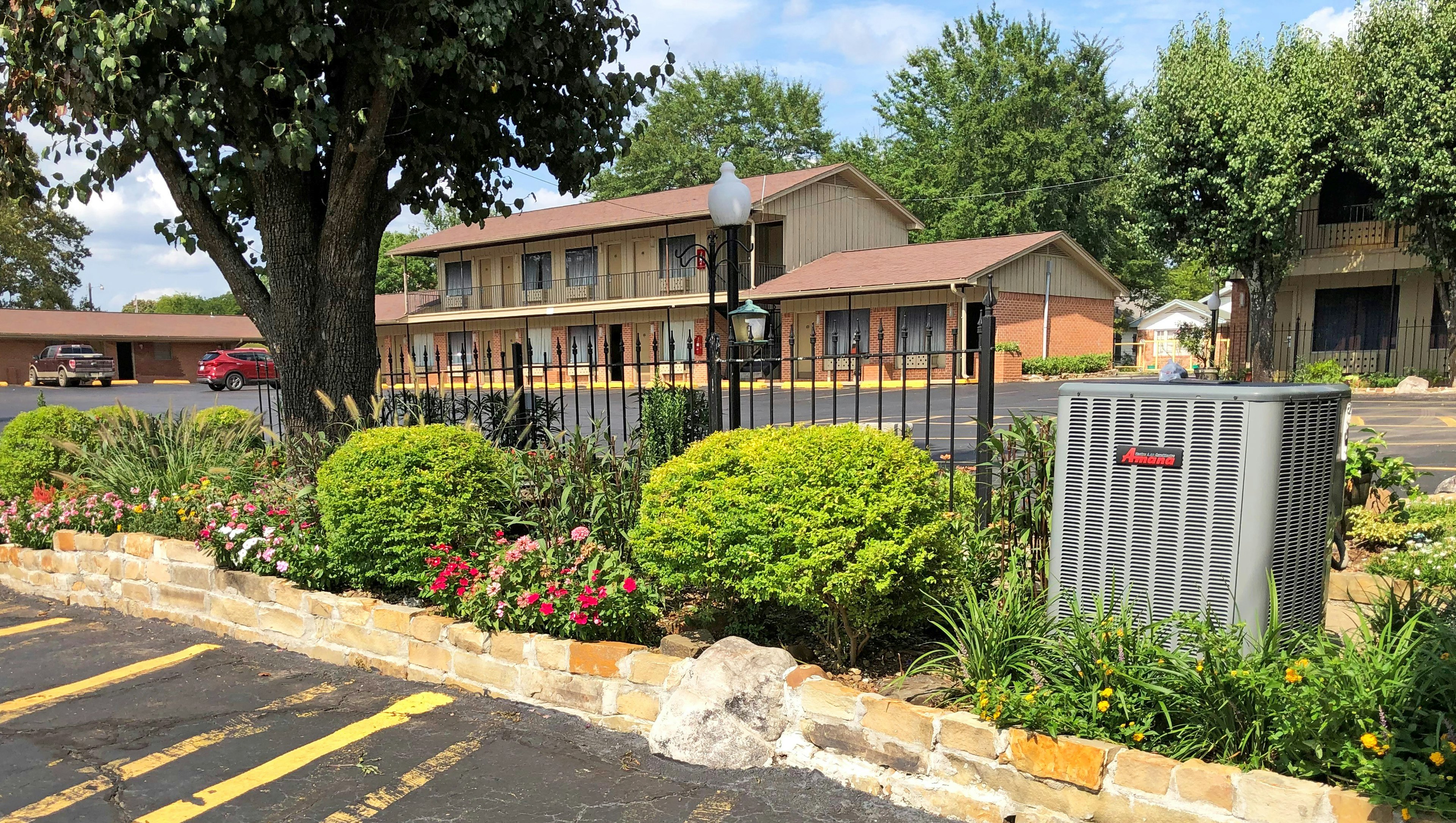 Charles Wesley Motor Lodge 6/51