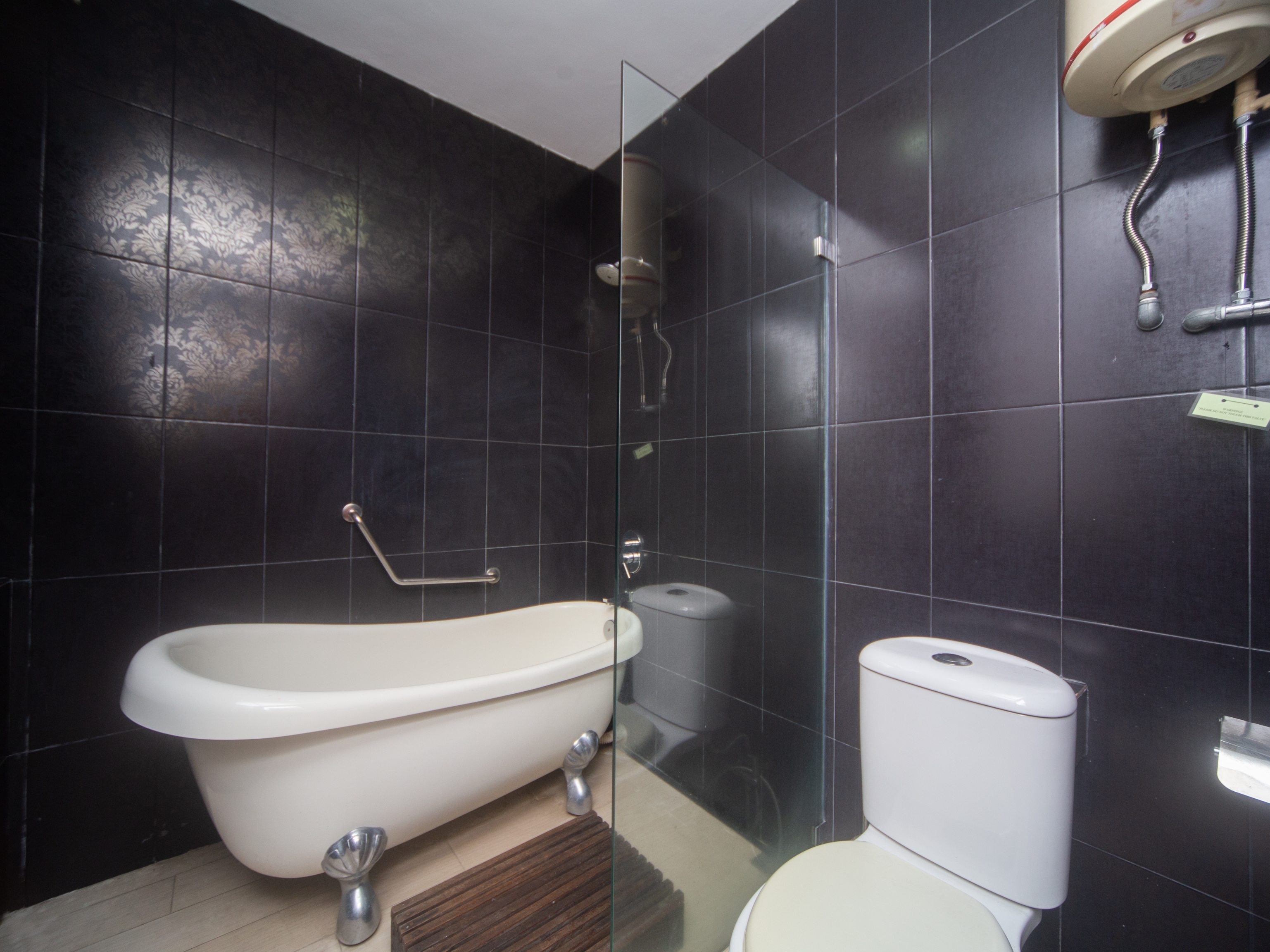 OYO 340 Comfort Hotel 36/41