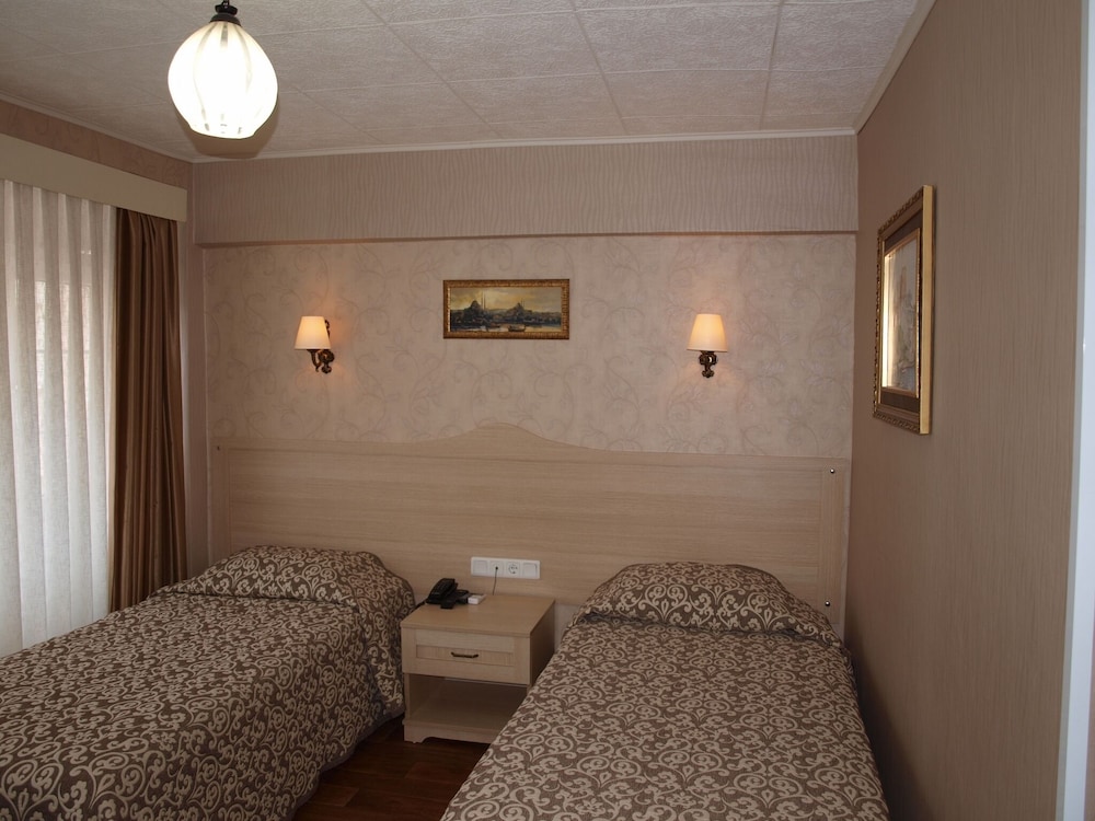 Hotel Nezih Istanbul 38/63