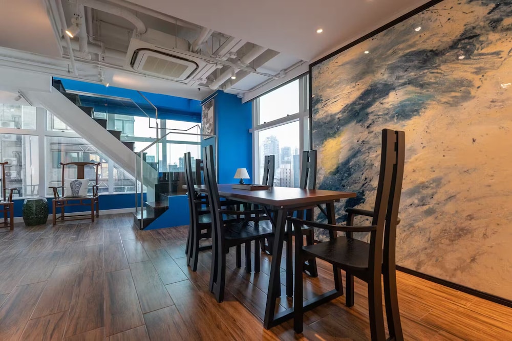Tung Nam Lou Art Hotel 46/50