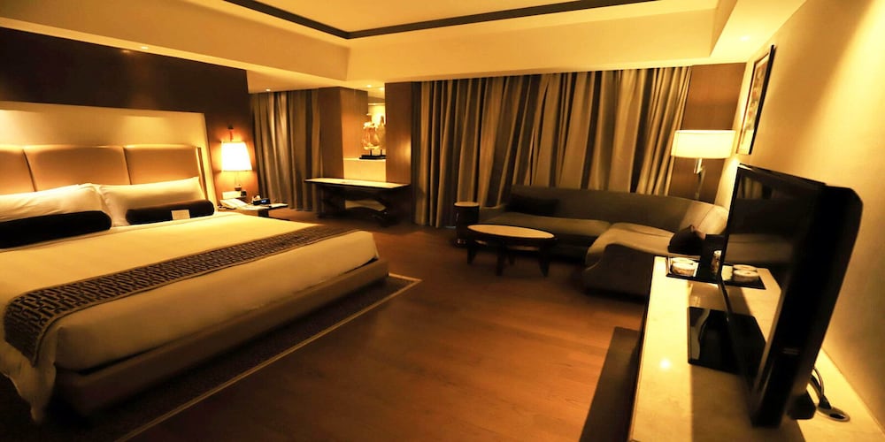 Crowne Plaza New Delhi Okhla 27/66