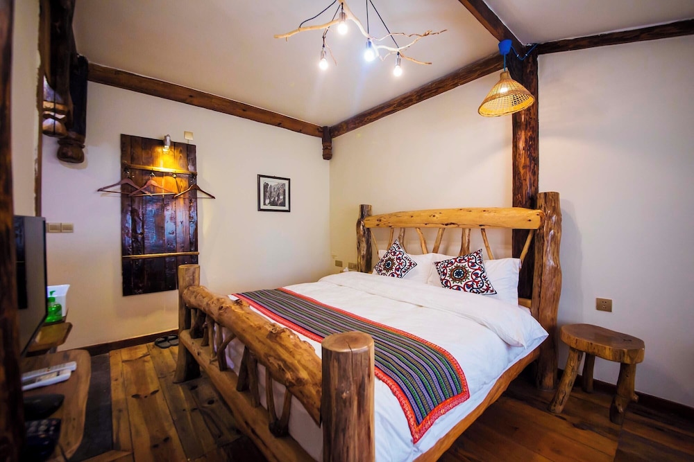 Xiangxi Dreamweaver Inn 13/50