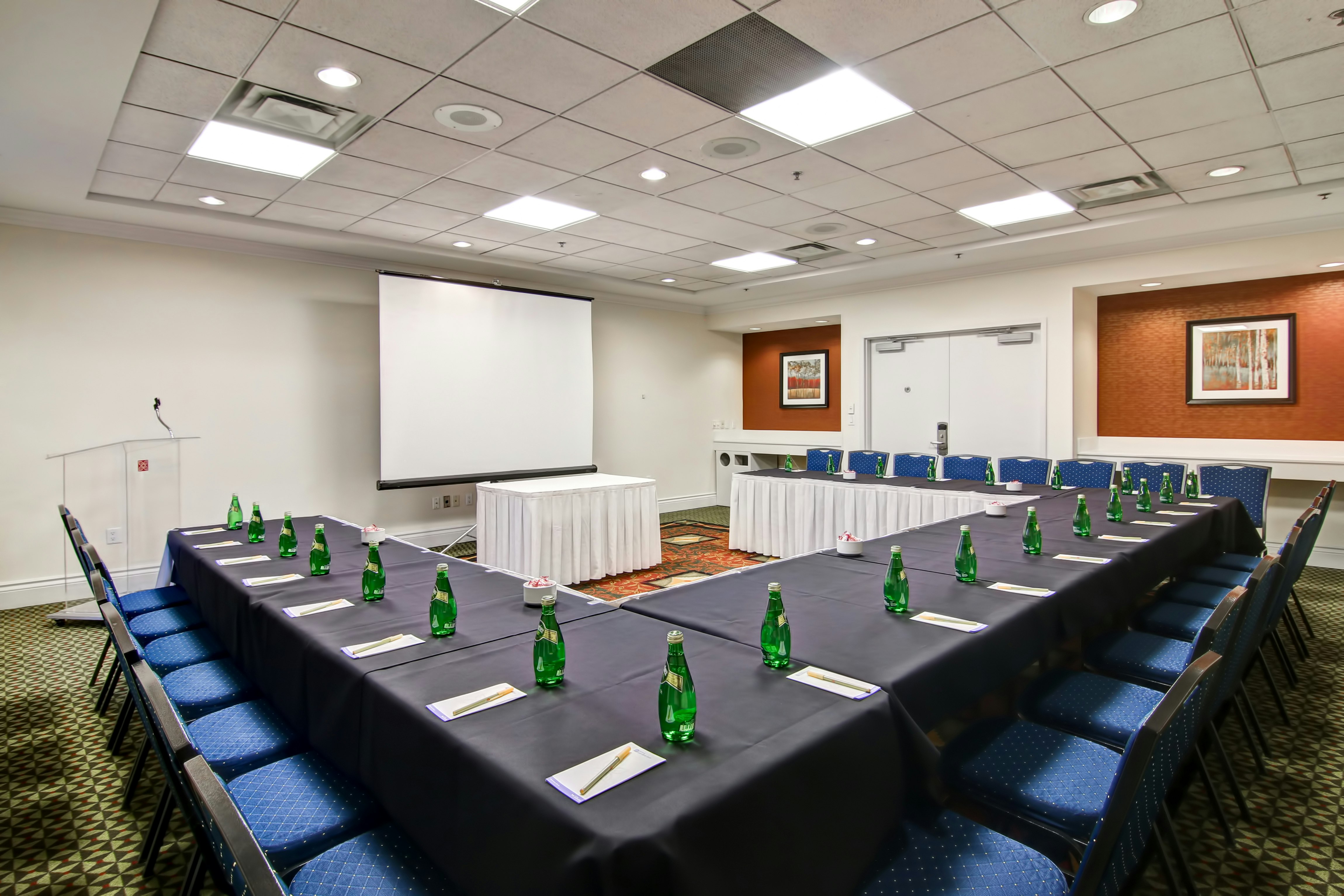 Hilton Garden Inn Toronto Mississauga 43/54