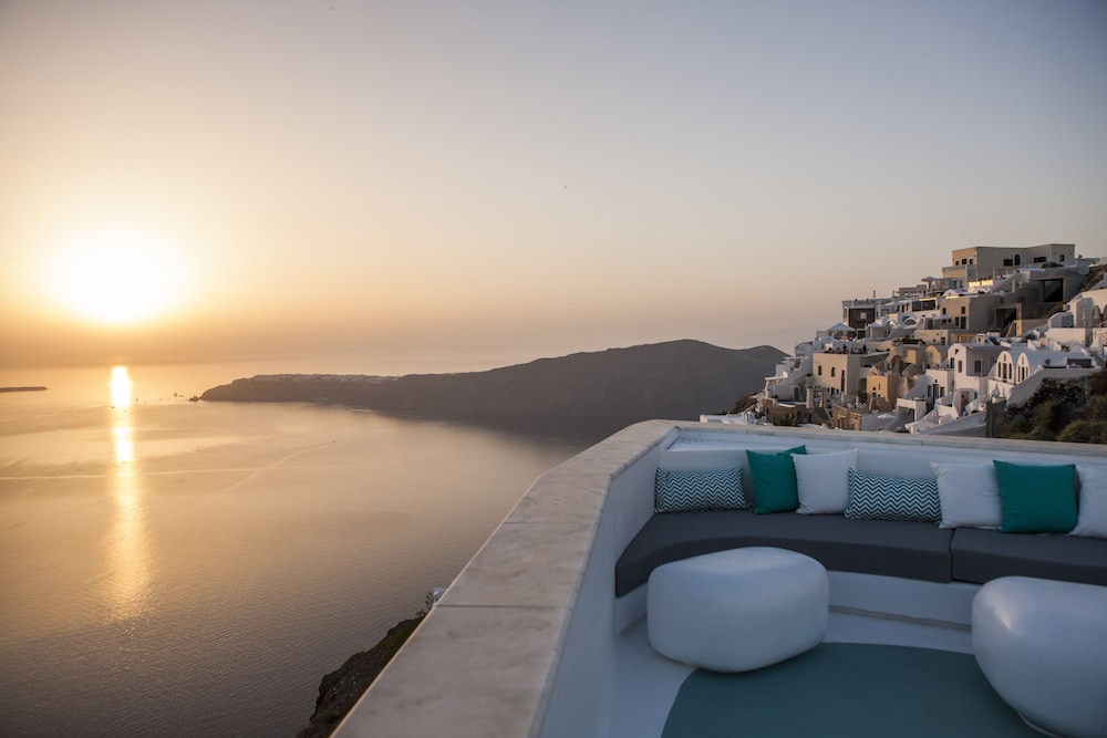 Andronikos Santorini 30/42