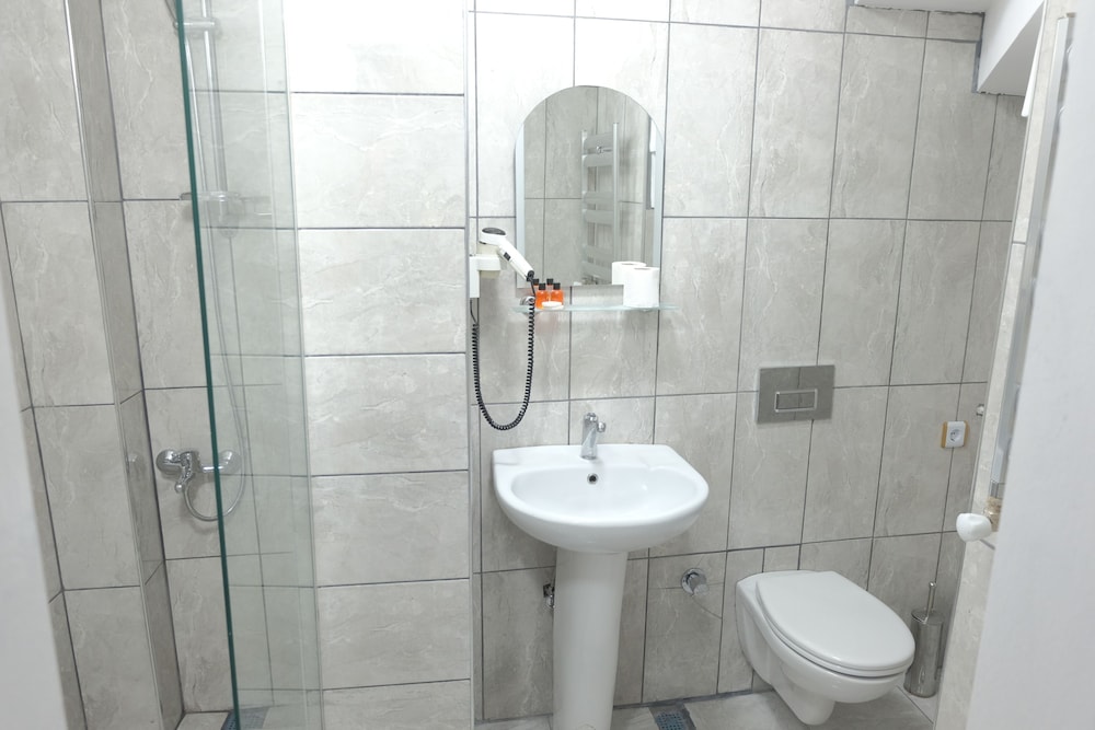 Element Suites 57/65