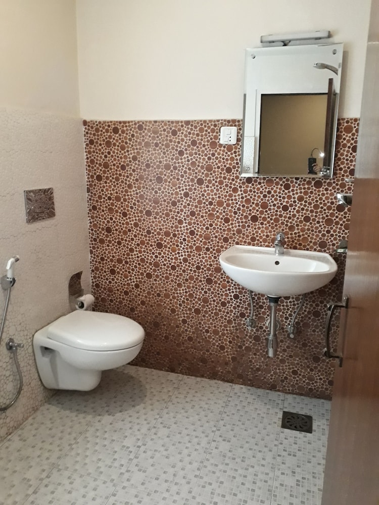 Hotel Heranya 48/49