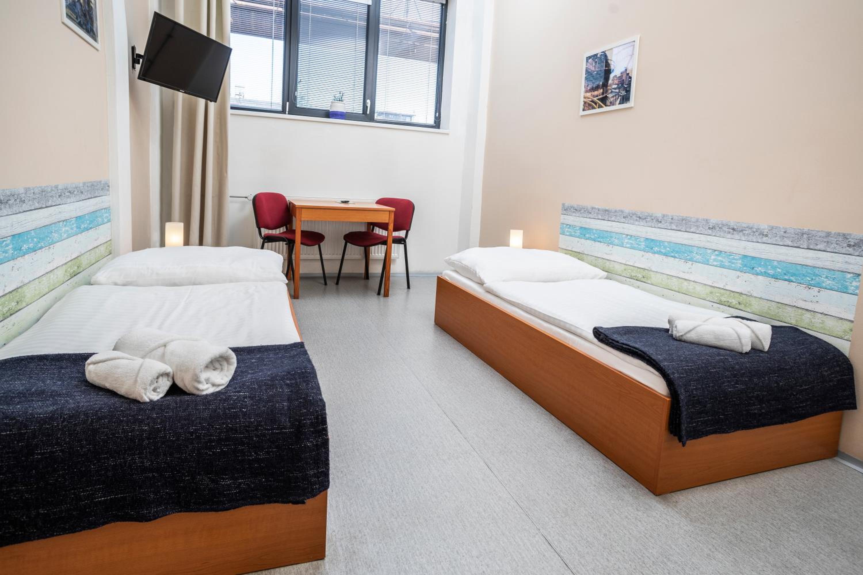 VP1 Hotel 33/59