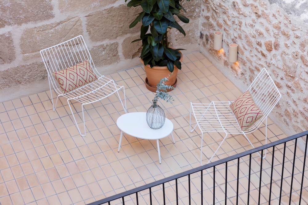 ARA Alcudia Adults Only 6/50