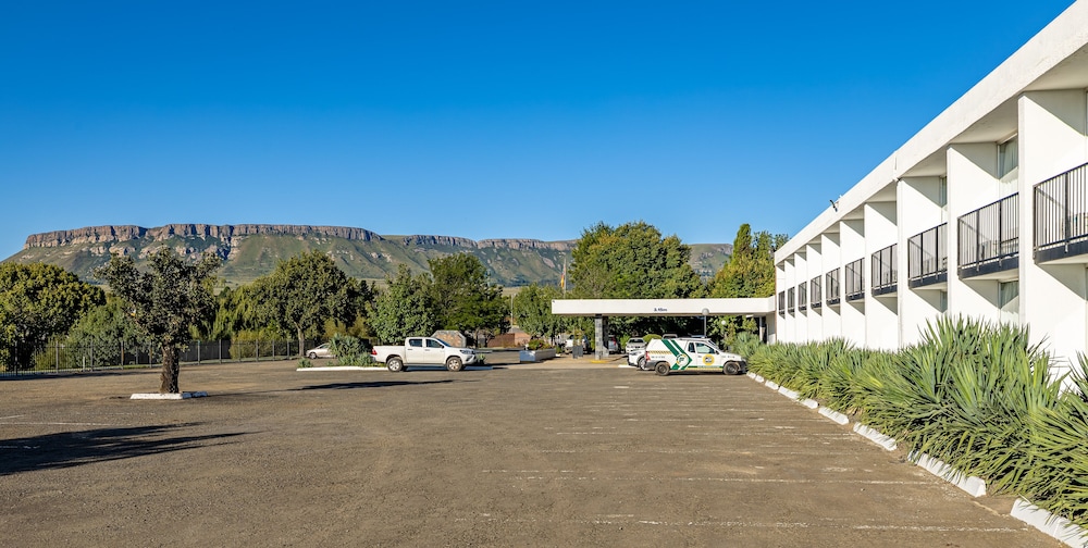 Harrismith Inn 44/50