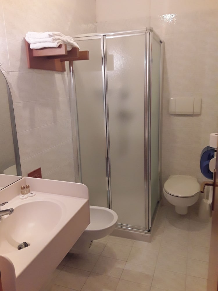 Hotel Bellaria 37/40