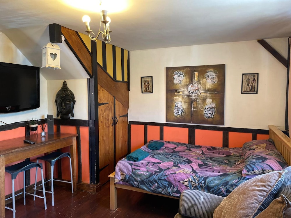 OYO Yarm Cottages 18/64