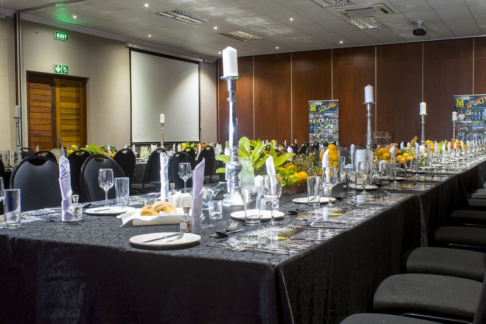 Hotel Tzaneen 56/70